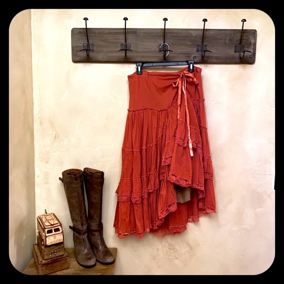 Dresses & Skirts - 3/$50 Vintage Multi-Tiered Lace Rust Asymmetrical Cotton Skirt w/ Ribbon Ties-M